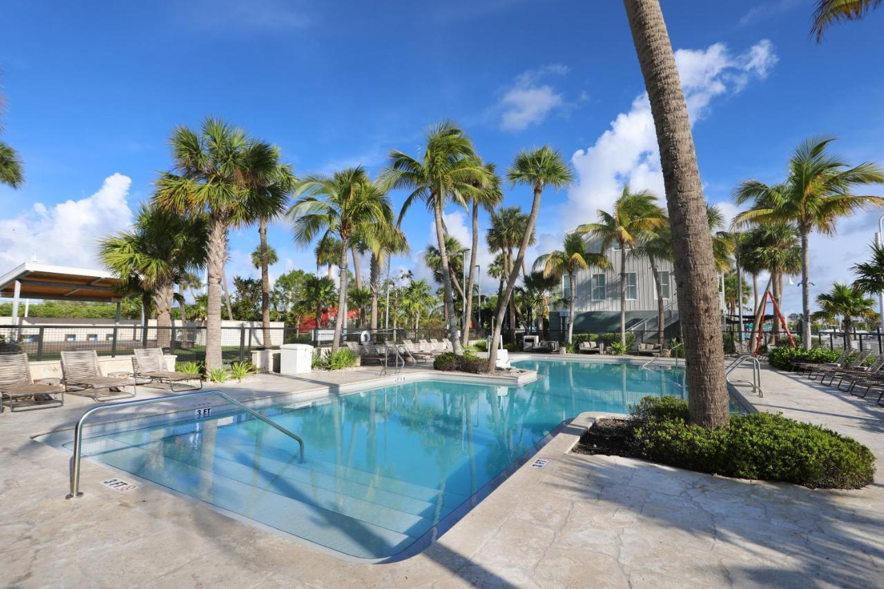 The Perry Hotel & Marina Key West Stock Island Exterior photo
